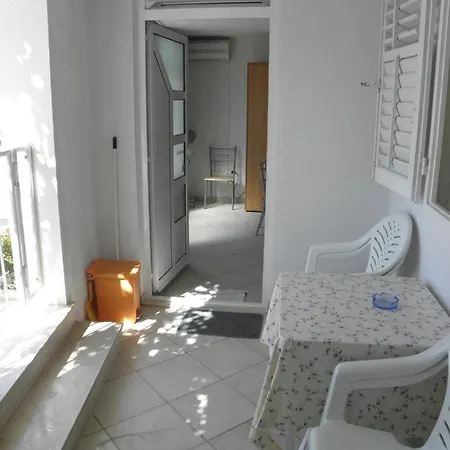 Apartment Podgora Apartament *
